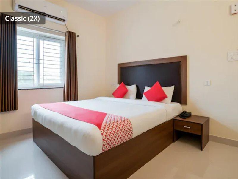 Hotel O Gokul Grand Near Sr Nagar Police Station Хидерабад Екстериор снимка